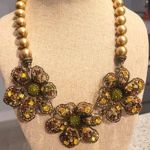 HEIDI DAUSE BIG STATEMENT NECKLACE, SIGNED RETIRED COLECTION.